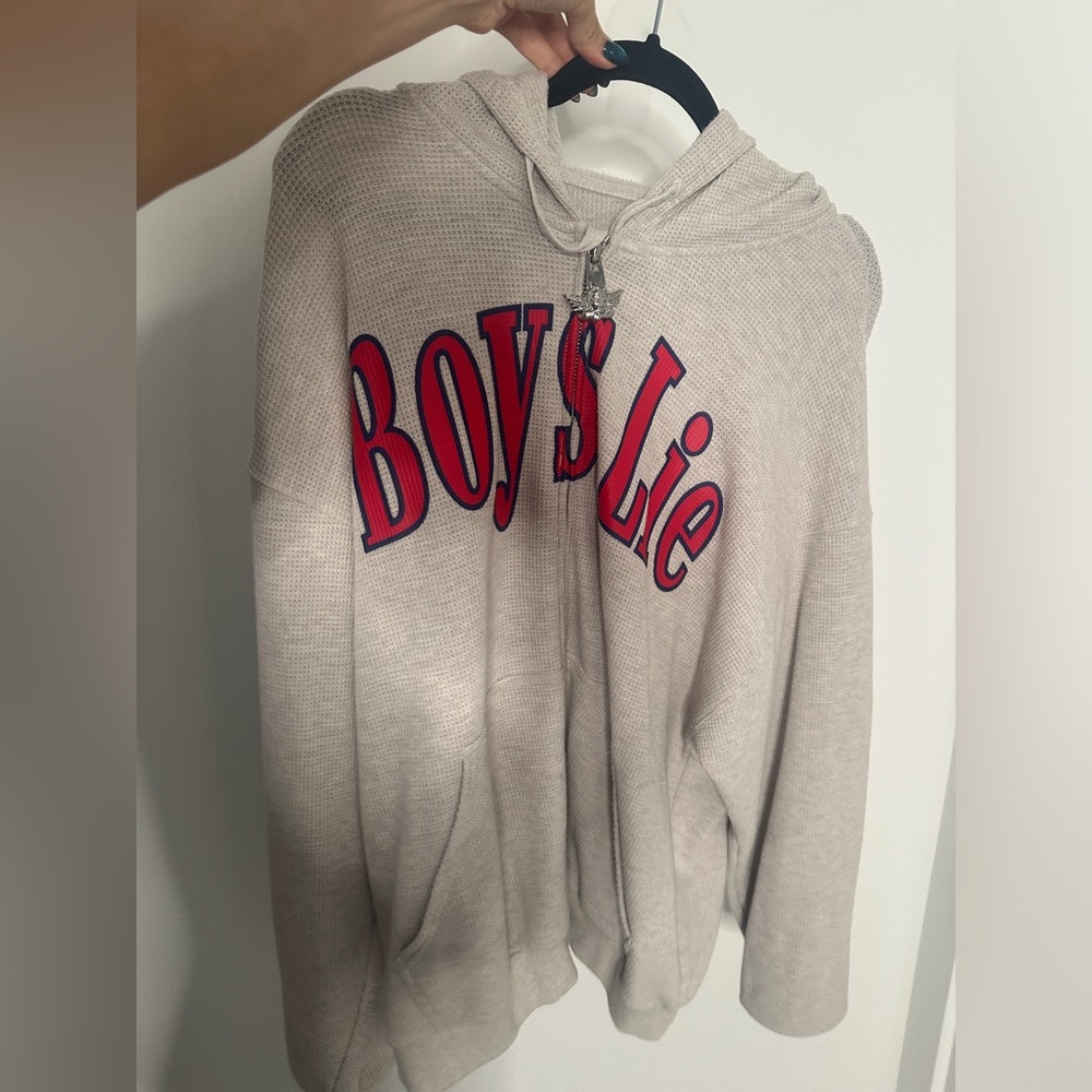 Boys lie zip up barley work